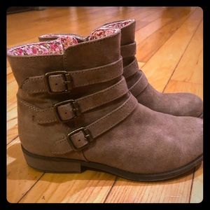 Girls ankle boots